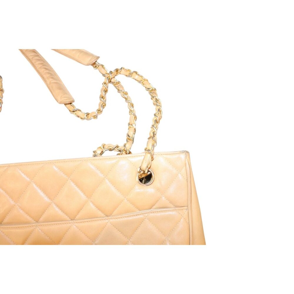 Chanel Quilted Beige Lamb Leather Shoulder Bag With Chain Strap & CC Charm - Picture 8 of 15